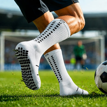 Performance Grip Crew Socks – White (pack of 2)