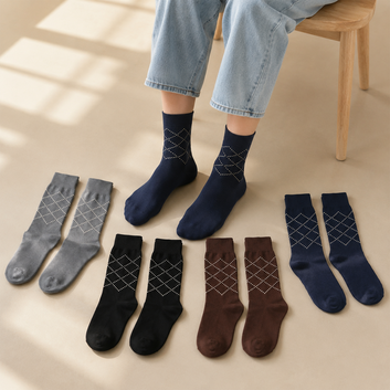 Argyle Pattern Crew Socks – 4 Color Pack
